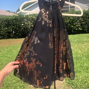 NWT gold printed top size small